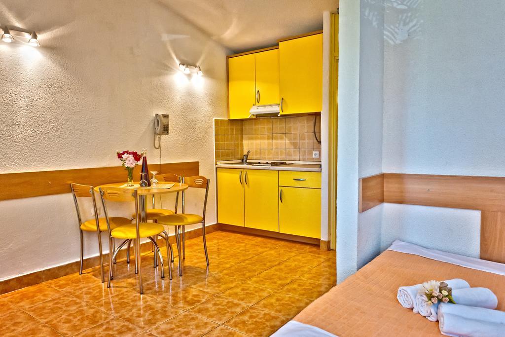 Apartment Bonaca Klek Exteriér fotografie